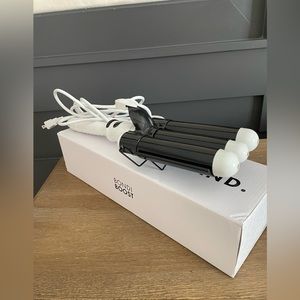 Bondi Boost Wave Wand NEW